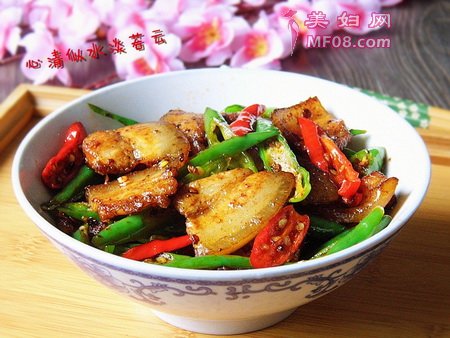 农家小炒肉的做法