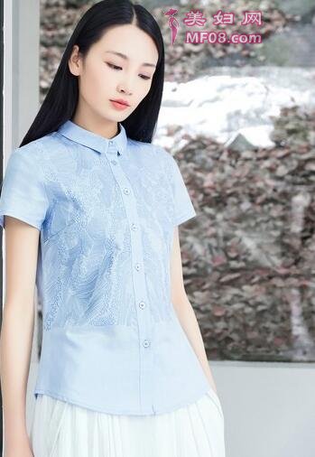 拥有一件绣花衣服让美丽升级
