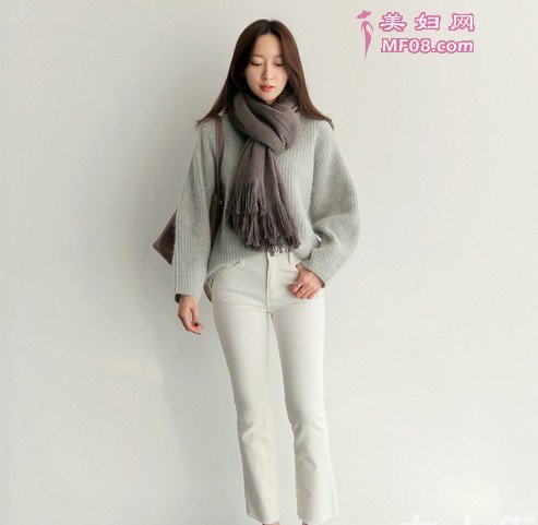 小个子如何显高？选对衣服款式是关键