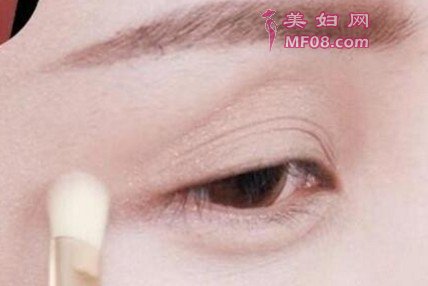 学会空姐眼妆画法 分分钟变女神