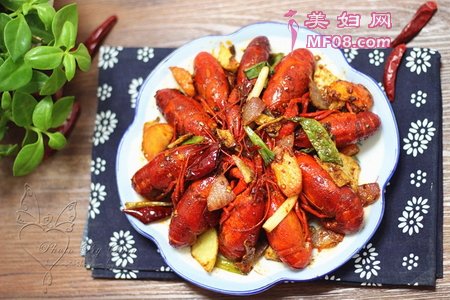 麻辣香锅小龙虾的做法