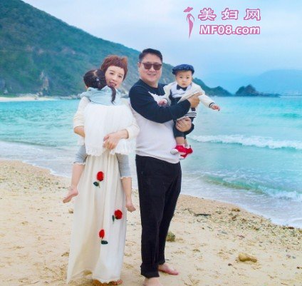 金巧巧儿子近照曝光 大牌云集祝贺周岁生日