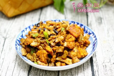 萝卜干炒鱼籽的做法