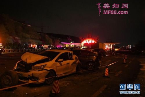 兰海高速兰州南收费站交通事故最新消息：已致15人死亡
