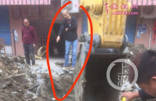湖北枣阳车辆恶意撞人7人死亡 嫌犯事前杀伤妻女