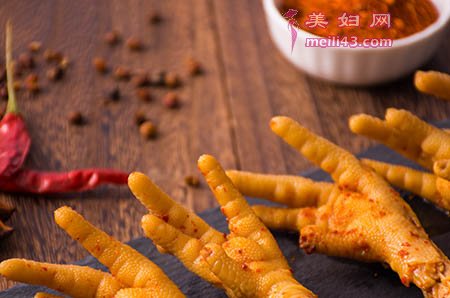 托班让我来帮忙教案2
