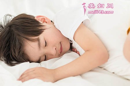 戴姆拉发明了摩托车的故事2