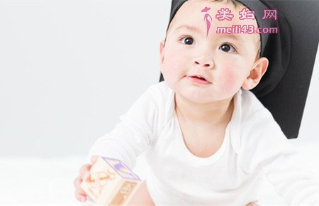 女孩美丽聪明有才华名字
