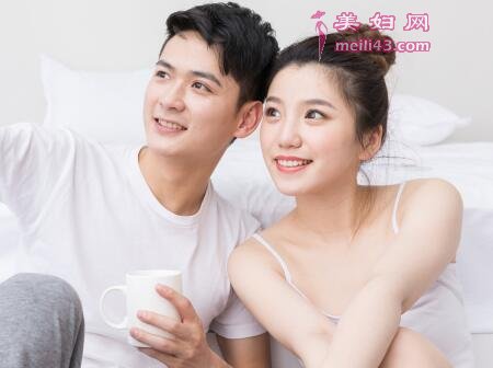 趴着同房是不是有助于怀孕