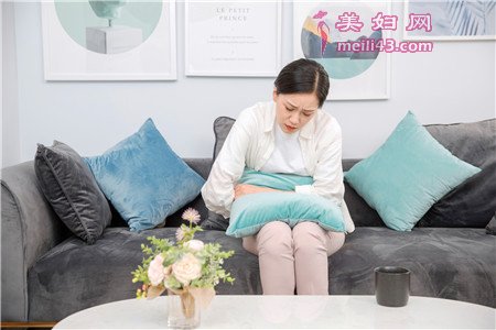 子宫内膜增厚会引起腹痛吗2