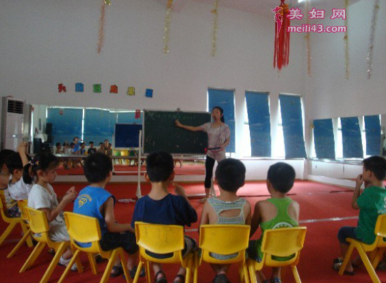 幼儿园的孩子不愿意写作业怎么办1