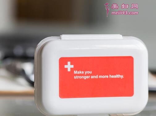 顺产后多久可以吃胎盘胶囊