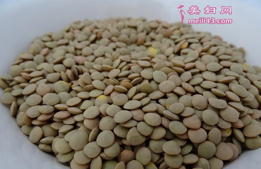 产后出现白带有血丝的请况如何调理