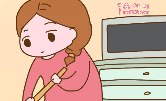 产后出血多和出血少哪个好