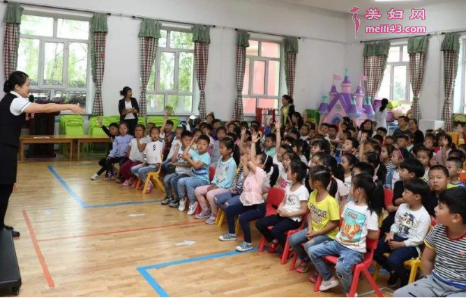 幼儿园三只熊的早餐教案1