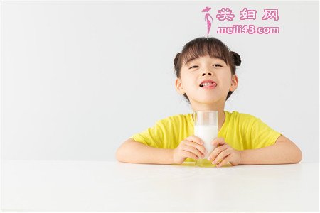 取名字女孩大全叠字