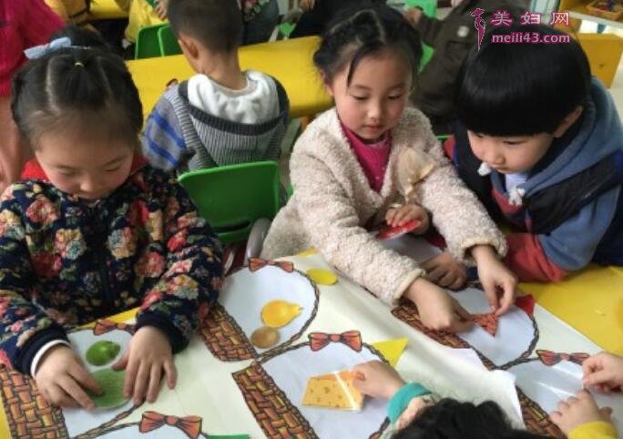 小班水果干果分类教案2