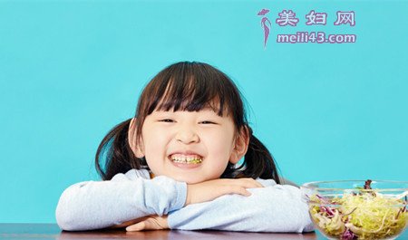 女宝宝名字俩字可爱
