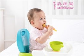 五个月宝宝可以吃辅食吗 怎么吃