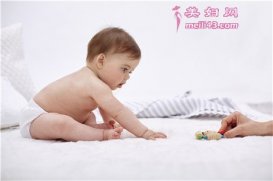 宝宝斜颈是怎么造成的