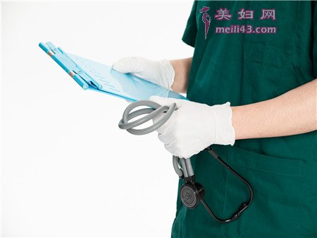 尿瘘的主要原因是什么