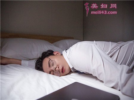 兔唇警告！中国男心在备孕过程中饮酒，婴儿遭受先天缺陷几率高出35%