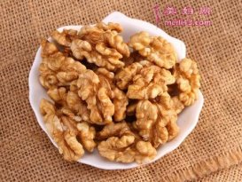 哺Ru期可以吃核桃吗，哺Ru期妈妈能吃核桃仁吗