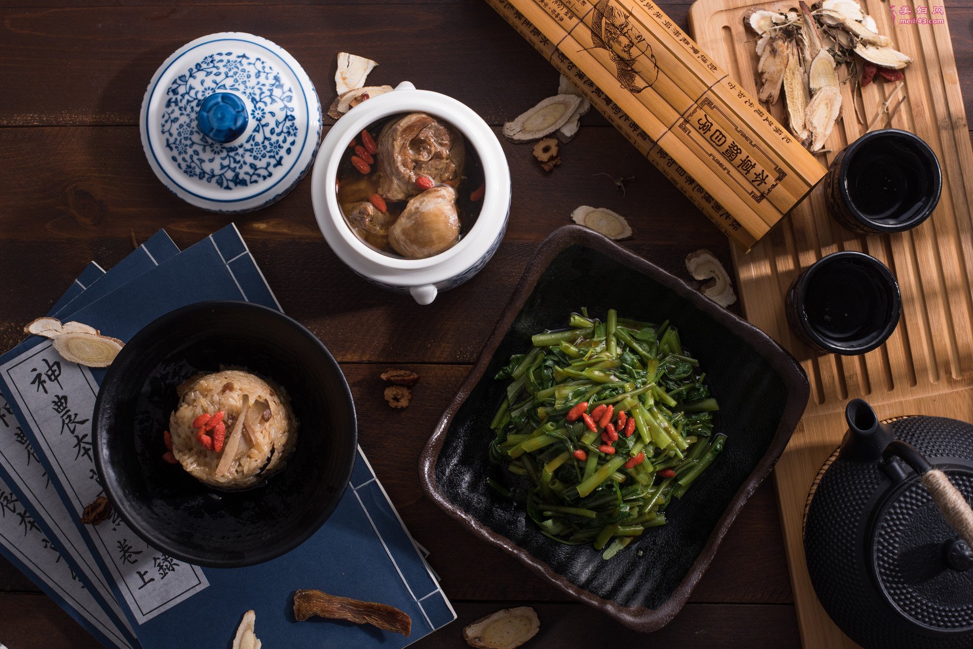 生完孩子第一周吃什么好 产后第一周月子餐食谱推荐