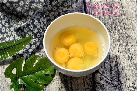 小孩喉咙有痰能吃机蛋吗