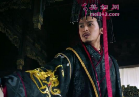 汉成帝做了什么加剧了汉朝的衰落？他如何将帝国拱手让人？