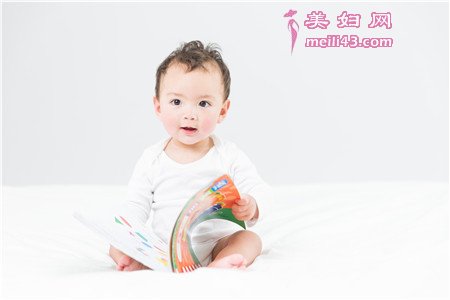 2022年六个月宝宝智力发育标准