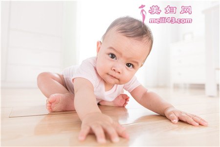 2022年1岁3个月宝宝智力发育标准