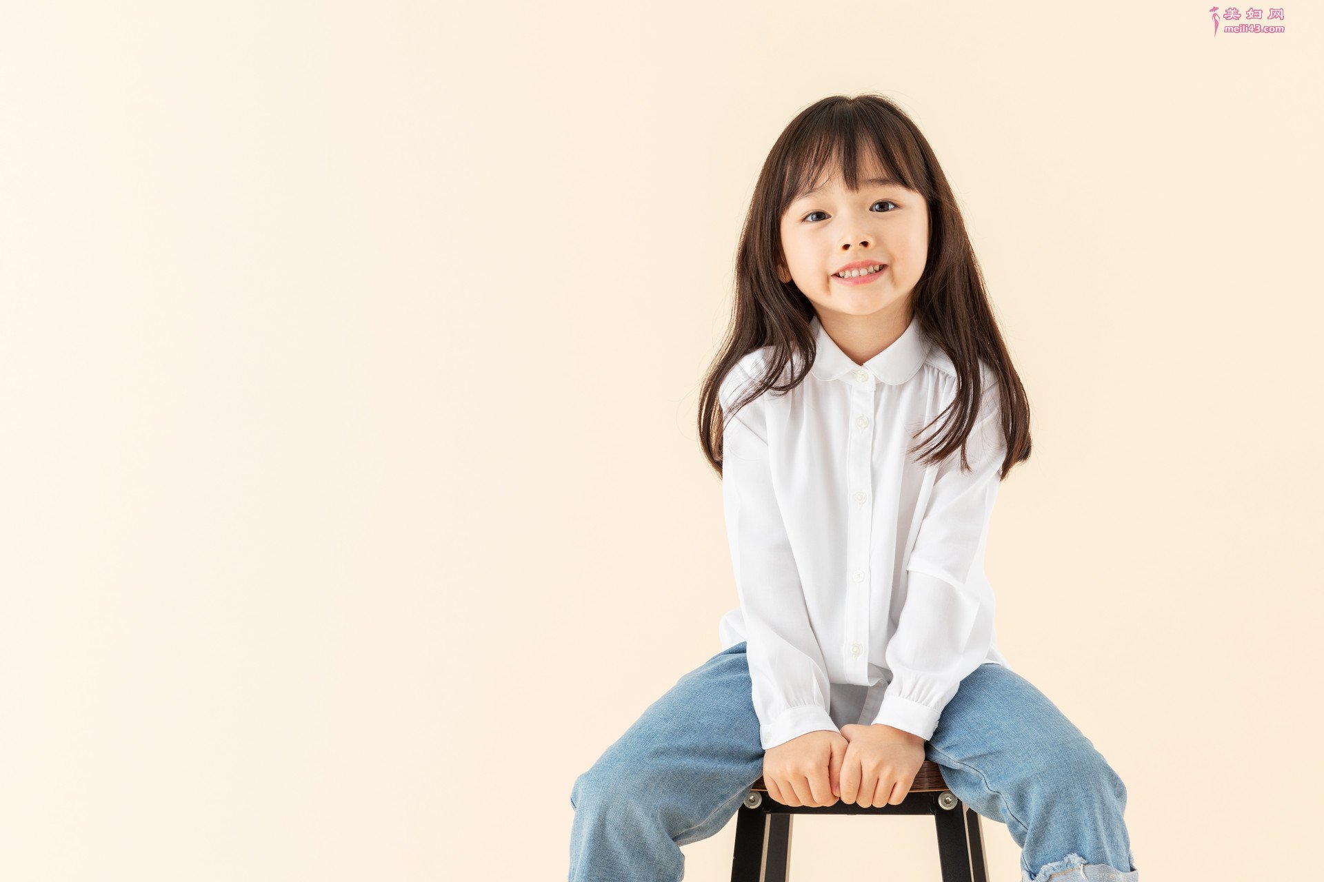 小孩子穿小的衣服鞋子都怎么处理