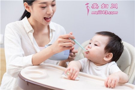 ι䰮