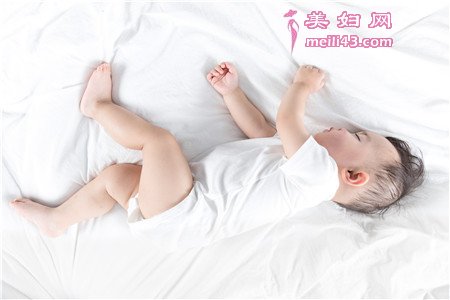 早产儿可以喂白开水吗